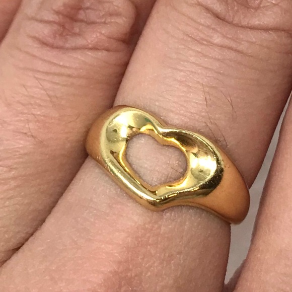 Tiffany & Co Peretti 18k Gold “Open Heart” Ring